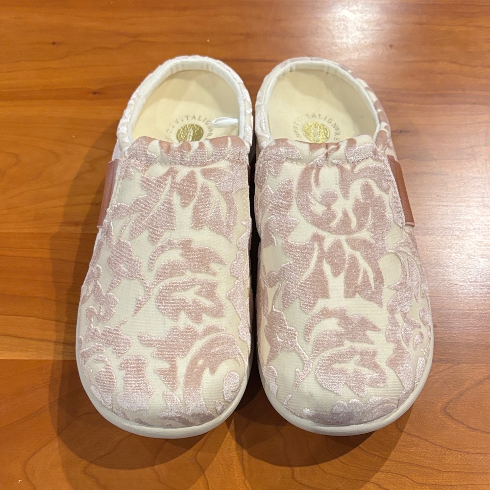 REVITALIGN Orthotic Burnout Velvet Mules - Siesta Glamour mauve